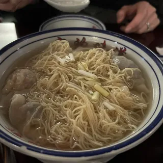 99A. Shrimp&Pork Wonton,Shrimp &Pork Dumplings,Clantro & Pork w/Black Egg Dumplings Lo Mein