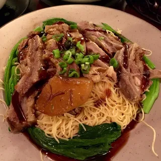 106. Braised Beef brisket Lo Mein