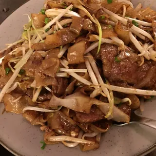 3. Beef Chow Fun