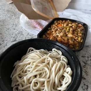Kung pao chicken with noodles
