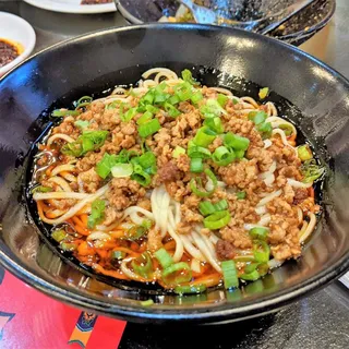 C4. Dan Dan Noodle C4.