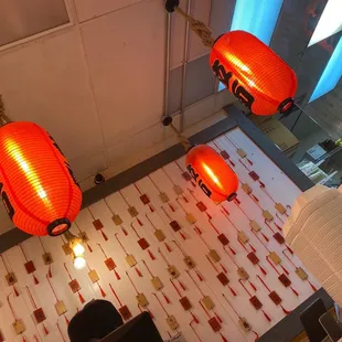 sushi and sashimi, interior