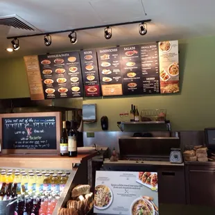 sushi and sashimi, interior