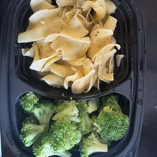 Kids Buttered Noodles with broccoli