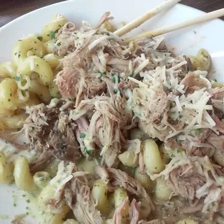 Pesto Cavatappi