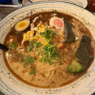 Black Garlic Oil Ramen-黑蒜油拉面