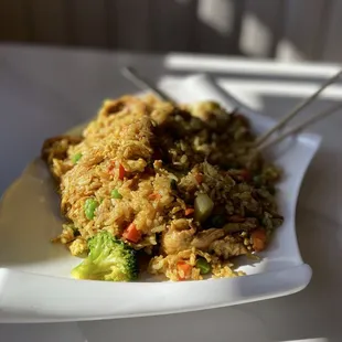 Curry fried rice with chicken
