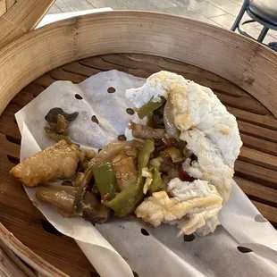 Spicy pork bao