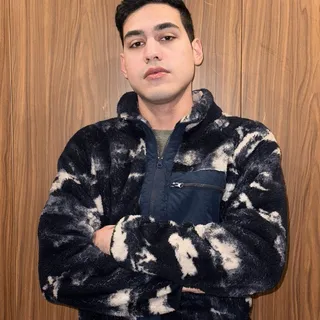 Daniel Q.