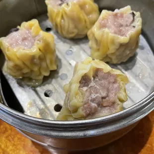 Pork And shrimp dumpling (siu mai)