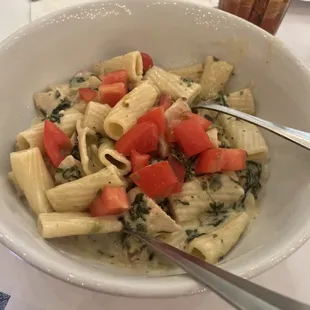 Artichoke Spinach Pasta