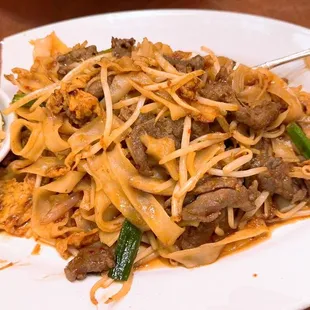 Pad Thai - Beef