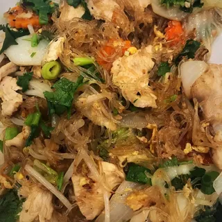 24. Pad Woon Sen
