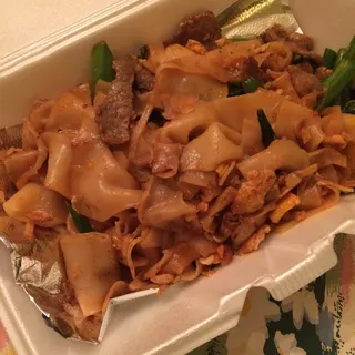 6. Beef Pad See-Ew