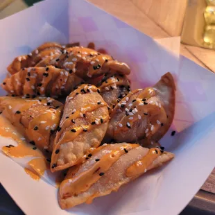 Papa and cheese fried dumplings