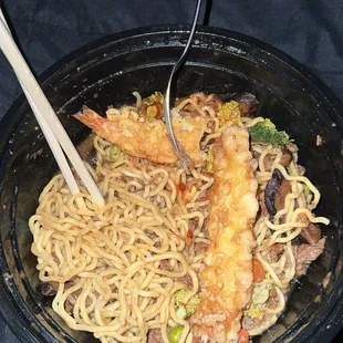 ramen and noodles, noodle dish, noodles, noodle soup, food, ramen