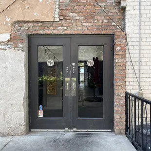 Entrance to the restaurant.