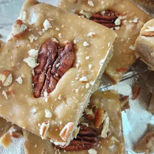 Salted Caramel Pecan Fudge