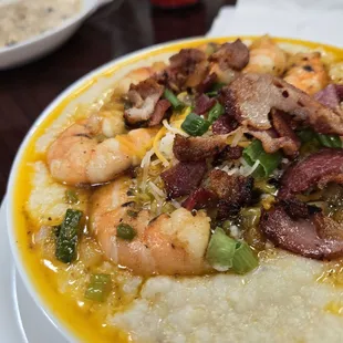 Shrimp and grits off the hook!!!