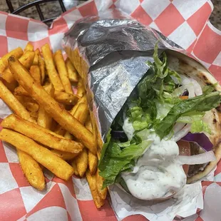 Falafel Sandwich Combo