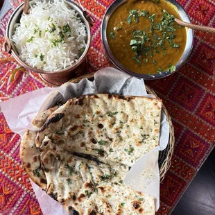 Goat Curry &amp; Garlic Naan