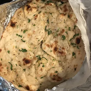 Garlic naan