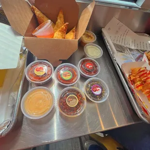 Hot Sauce Yum Yum Sauce Soy Garlic Sauce Chili Soy Sauce Homemade Ranch Sauce crab rangoons Popcorn Chickens