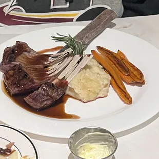 Dinner New Zealand Lamb Rack