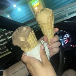 Mexican hot chocolate ice cream with waffle cone and carrot cake ice cream with waffle cone