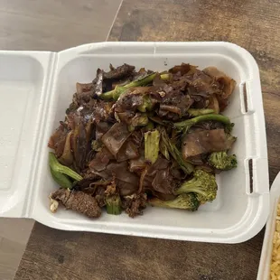 Pad see ew