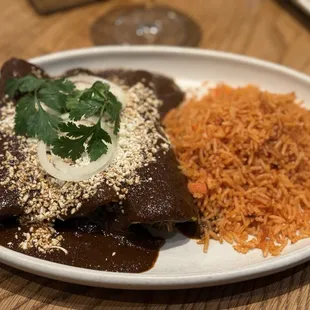 Mole Poblano con Pollo