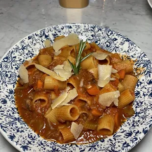 Oxtail Mezza Rigatoni