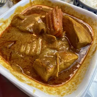 Yellow Chicken Curry