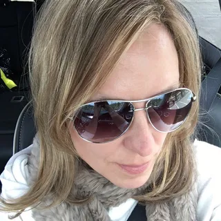 Karen R.