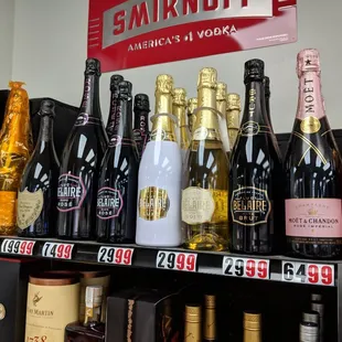 Come celebrate the holidays with us and your favorite champagne.