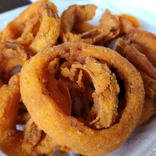 Well done onion rings. Full order.