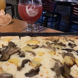 Wild mushroom flatbread