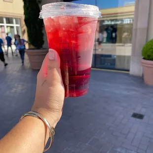 Pomegranate ice tea