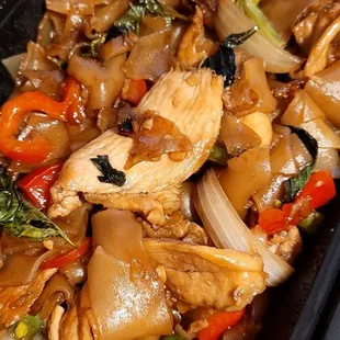 ramen and noodles, ramen, noodle dish, noodles, food, noodle soup