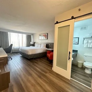 King Guestroom layout