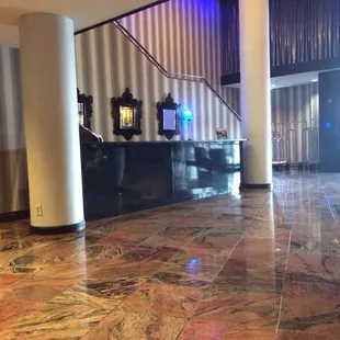 Don't let the lobby fool you. It's a dump! I promise.