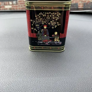 This tea canister is so me!