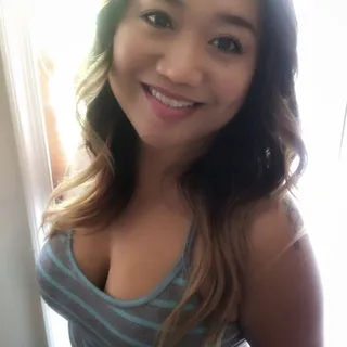 Kat F.