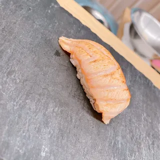 Salmon Nigiri