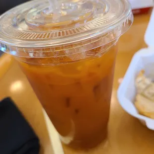 Medium thai tea