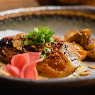 ramen and noodles, food