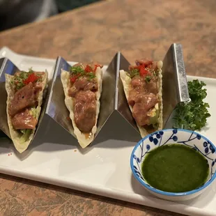 Tuna tacos with cilantro sauce