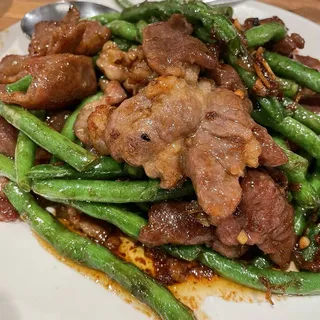 Sauted Beef w/ X.O. Sauce