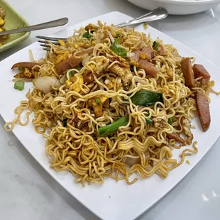 house special noodles