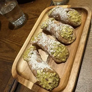 Cannoli